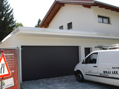 Dachflächen in Burghausen Spenglerei Metallbau Lex in Burghausen